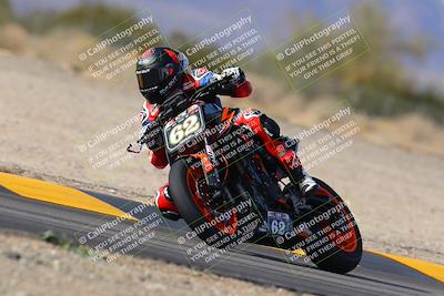 media/Dec-17-2022-SoCal Trackdays (Sat) [[224abd9271]]/Turn 7 Set 2 (1140am)/